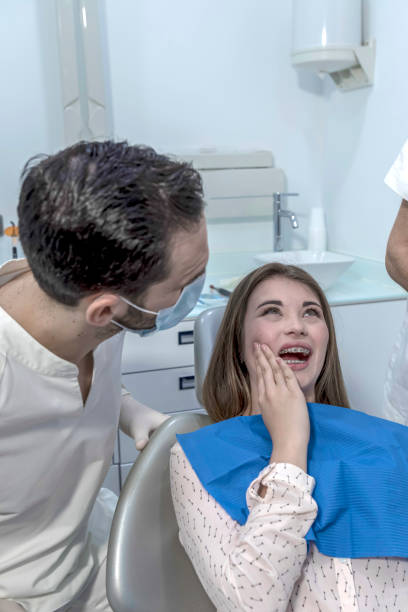 Best Broken or Cracked Tooth Emergency Dentist in The Village, OK